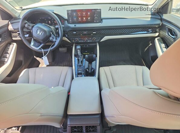 1HGCY2F88SA072786 2025 HONDA ACCORD White Vista del salpicadero