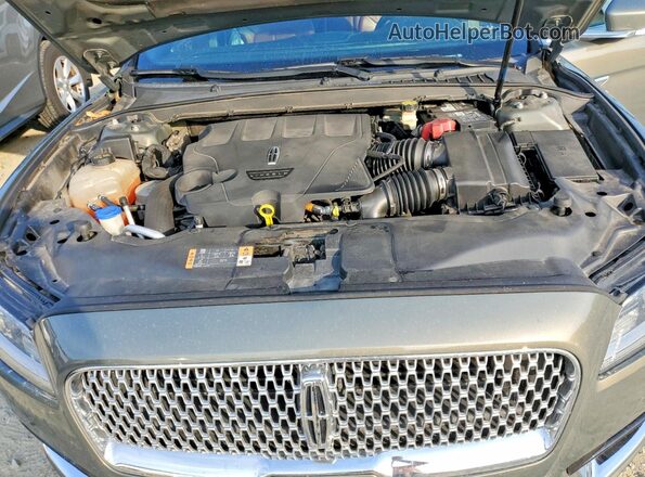 1LN6L9RP1H5607413 2017 LINCOLN CONTINENTA Green Widok wnętrza z tyłu