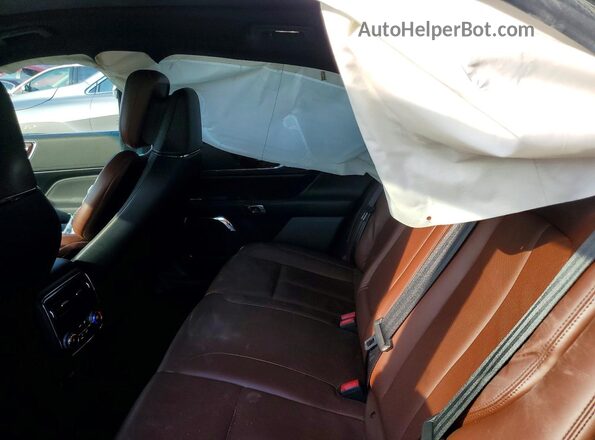 1LN6L9RP1H5607413 2017 LINCOLN CONTINENTA Green Widok tylnych siedzeń