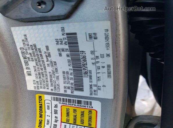 1LN6L9SP8J5606159 2018 LINCOLN CONTINENTA Silver Widok komory silnika