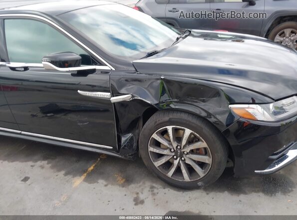 1LN6L9UK1L5608761 2020 LINCOLN CONTINENTA Black Widok z przodu