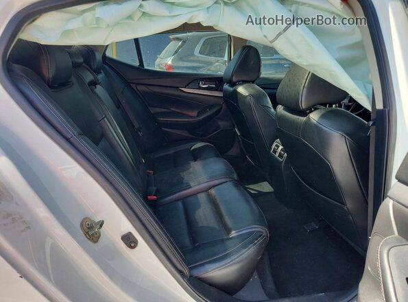 1N4AA6AP0HC392736 2017 NISSAN MAXIMA White Rear seats view