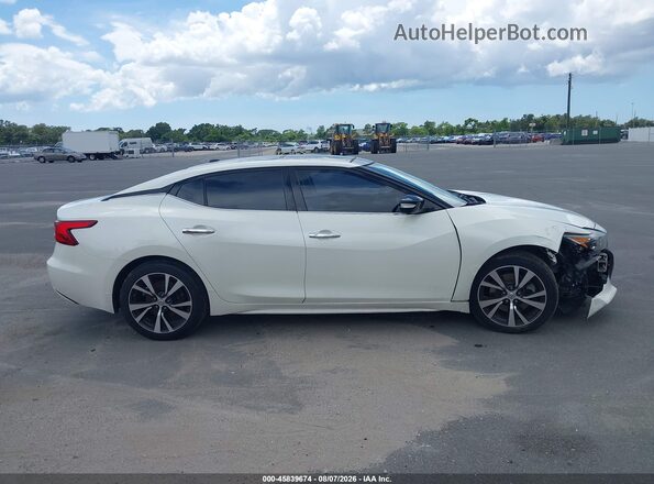 1N4AA6AP0HC435231 2017 NISSAN MAXIMA White Вид задньої частини салону