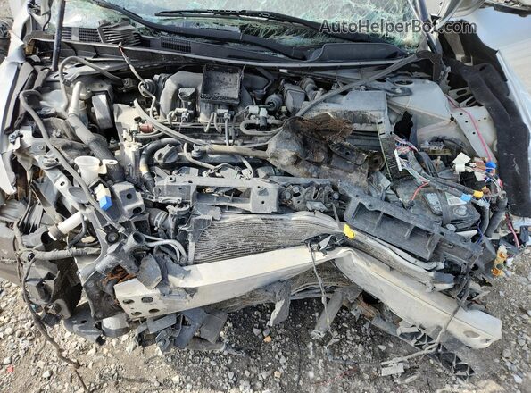1N4AA6AP1HC379509 2017 NISSAN MAXIMA Silver Widok wnętrza z tyłu