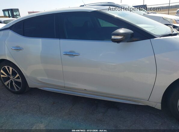 1N4AA6AP1HC423251 2017 NISSAN MAXIMA Белый Вид задней части салона