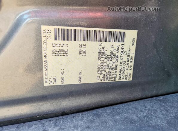 1N4AA6AP1JC379001 2018 NISSAN MAXIMA Gray Widok komory silnika