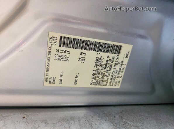 1N4AA6AP2JC388550 2018 NISSAN MAXIMA Серебряный Вид подкапотного пространства