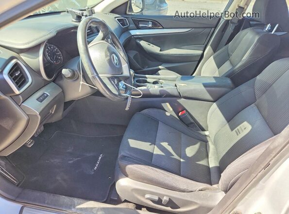 1N4AA6AP3GC377856 2016 NISSAN MAXIMA Silver Սալոնի դիմացի տեսք