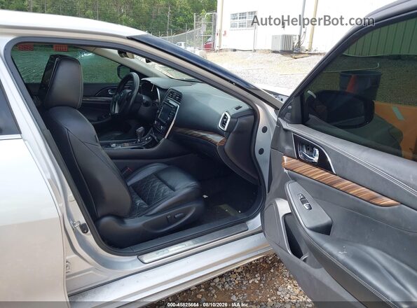 1N4AA6AP4GC439863 2016 NISSAN MAXIMA Серебряный Вид салона спереди