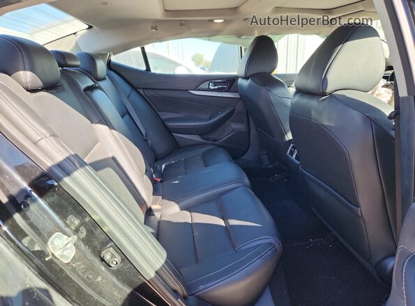 1N4AA6AP4HC391279 2017 NISSAN MAXIMA Black Rear seats view