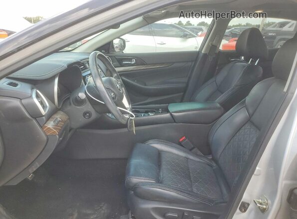1N4AA6AP5HC406548 2017 NISSAN MAXIMA Silver Front interior view