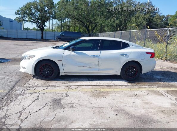 1N4AA6AP5HC444040 2017 NISSAN MAXIMA White 360 interior view