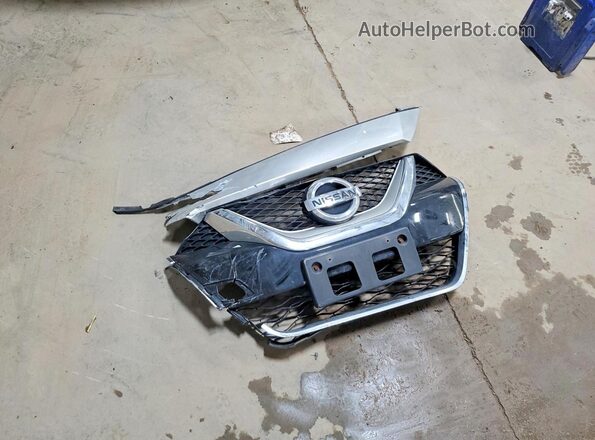 1N4AA6AP5JC385240 2018 NISSAN MAXIMA Серебряный Вид подкапотного пространства