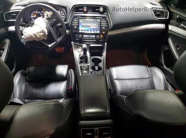 1N4AA6AP5JC385240 2018 NISSAN MAXIMA Серебряный Вид панели приборов