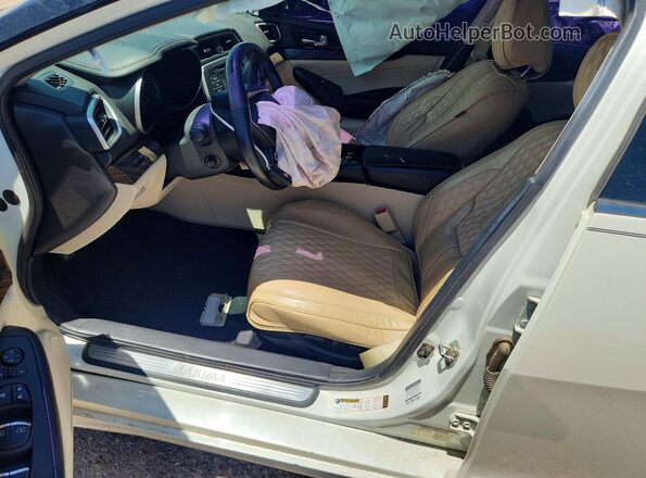 1N4AA6AP6GC399026 2016 NISSAN MAXIMA White Front interior view