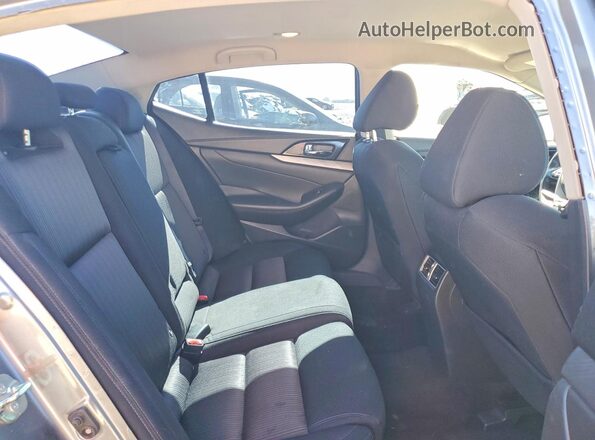 1N4AA6AP6HC432303 2017 NISSAN MAXIMA Gray Вид задніх сидінь