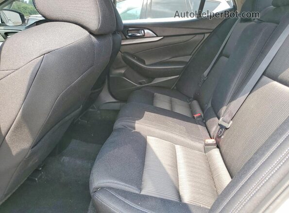 1N4AA6AP6HC440756 2017 NISSAN MAXIMA White Rear seats view
