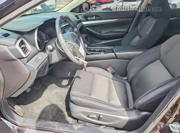 1N4AA6AP7GC399729 2016 NISSAN MAXIMA Maroon Սալոնի դիմացի տեսք