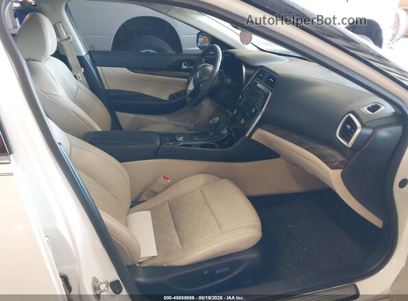 1N4AA6AP7HC404574 2017 NISSAN MAXIMA White Vista interior delantera