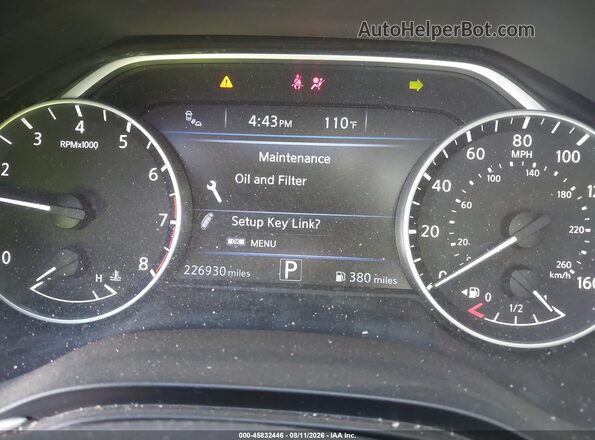 1N4AA6AP7HC409080 2017 NISSAN MAXIMA Maroon Հետևի նստատեղերի տեսք