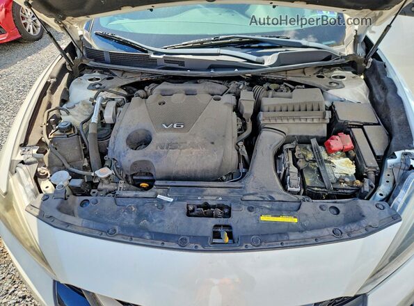 1N4AA6AP7HC423920 2017 NISSAN MAXIMA White Vista interior trasera