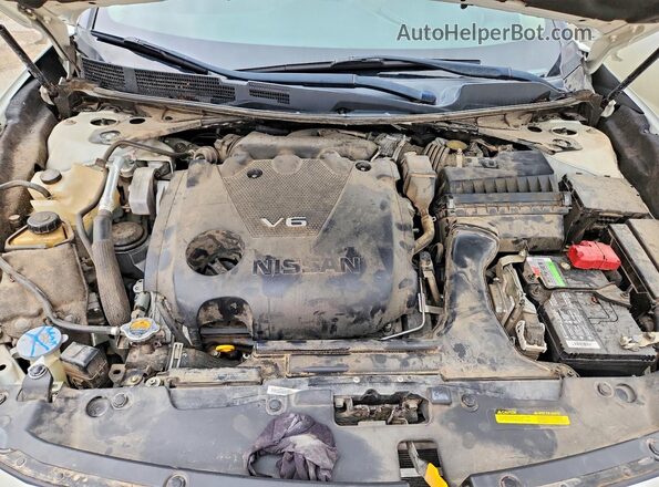 1N4AA6AP7JC401681 2018 NISSAN MAXIMA Белый Вид задней части салона