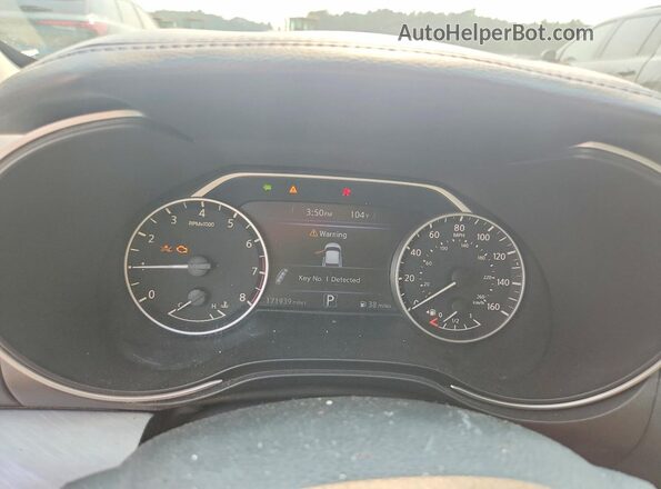 1N4AA6AP8HC449085 2017 NISSAN MAXIMA Silver Սարքավորումների վահանակի տեսք