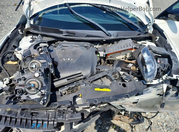 1N4AA6AP9HC426110 2017 NISSAN MAXIMA White უკანა სალონის ხედი