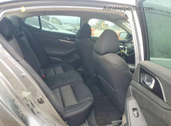 1N4AA6AP9JC392689 2018 NISSAN MAXIMA Gray Հետևի նստատեղերի տեսք