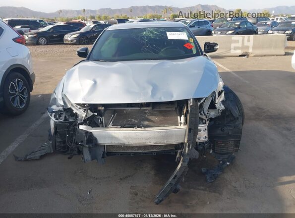 1N4AA6AP9JC403836 2018 NISSAN MAXIMA Серебряный Вид щитка приборов