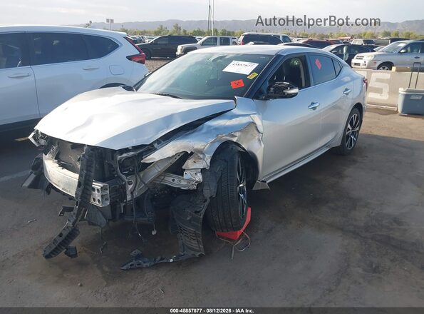 1N4AA6AP9JC403836 2018 NISSAN MAXIMA Серебряный Вид спереди
