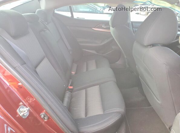 1N4AA6APXGC438670 2016 NISSAN MAXIMA Red Vista de los asientos traseros