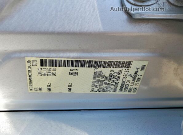 1N4AA6APXHC367035 2017 NISSAN MAXIMA Silver Widok komory silnika