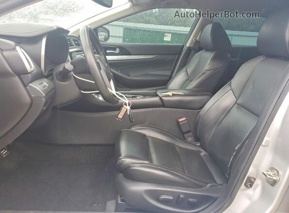 1N4AA6APXHC379833 2017 NISSAN MAXIMA Silver Vista interior delantera