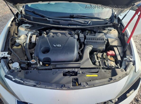 1N4AA6APXHC383753 2017 NISSAN MAXIMA White Rear interior view