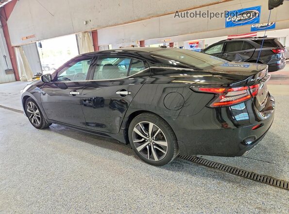 1N4AA6AV1KC381704 2019 NISSAN MAXIMA Черный Задняя левая четверть
