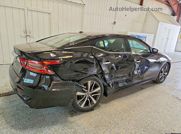 1N4AA6AV1KC381704 2019 NISSAN MAXIMA Черный Задняя правая четверть