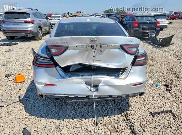 1N4AA6AV8KC361594 2019 NISSAN MAXIMA Silver Вид ззаду