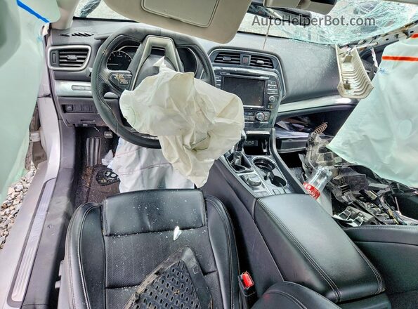 1N4AA6CV9PC510082 2023 NISSAN MAXIMA Silver Вид панелі приладів