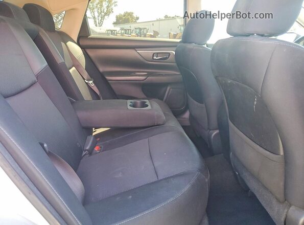 1N4AL3AP0GC158989 2016 NISSAN ALTIMA Silver Հետևի նստատեղերի տեսք