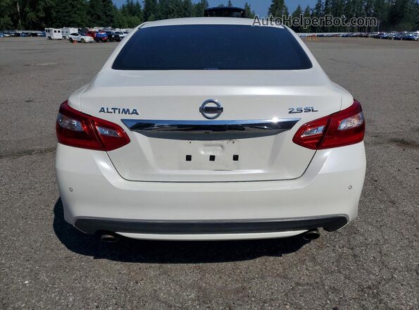 1N4AL3AP0HC100754 2017 NISSAN ALTIMA White Rear view