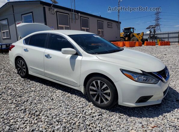 1N4AL3AP0HC124214 2017 NISSAN ALTIMA Белый Передняя правая четверть