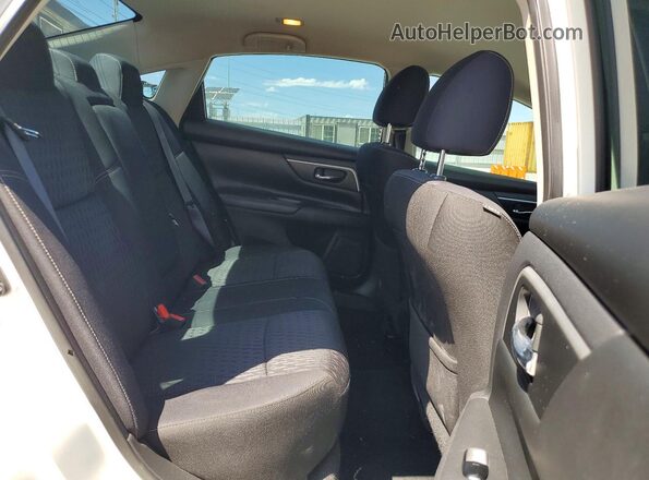 1N4AL3AP0HC124214 2017 NISSAN ALTIMA Белый Вид задних сидений