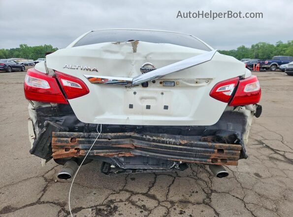 1N4AL3AP0HC130434 2017 NISSAN ALTIMA White Вид ззаду