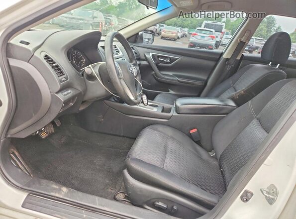 1N4AL3AP0HC130434 2017 NISSAN ALTIMA White Вид салону спереду