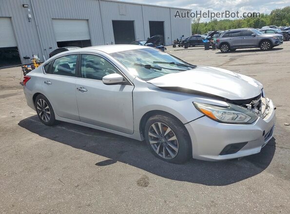 1N4AL3AP0HC153440 2017 NISSAN ALTIMA Silver Передня права чверть