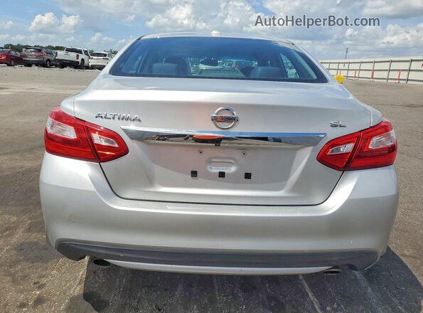 1N4AL3AP0HC153440 2017 NISSAN ALTIMA Silver Вид ззаду