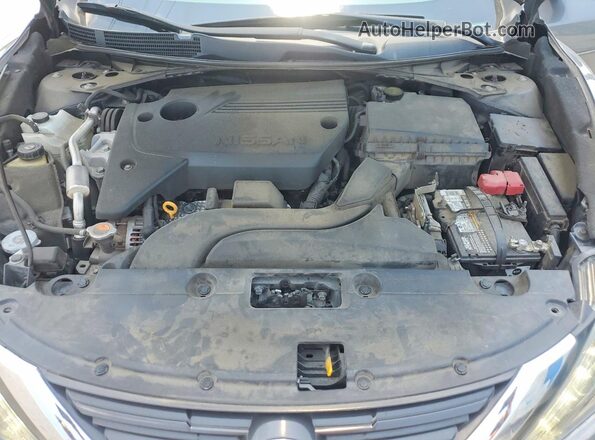 1N4AL3AP0HC174112 2017 NISSAN ALTIMA Gray Rear interior view