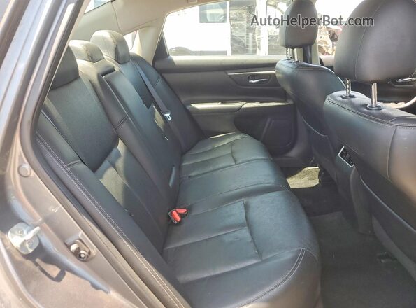 1N4AL3AP0HC174112 2017 NISSAN ALTIMA Gray Rear seats view