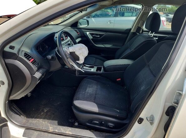 1N4AL3AP0HC180962 2017 NISSAN ALTIMA White Front interior view